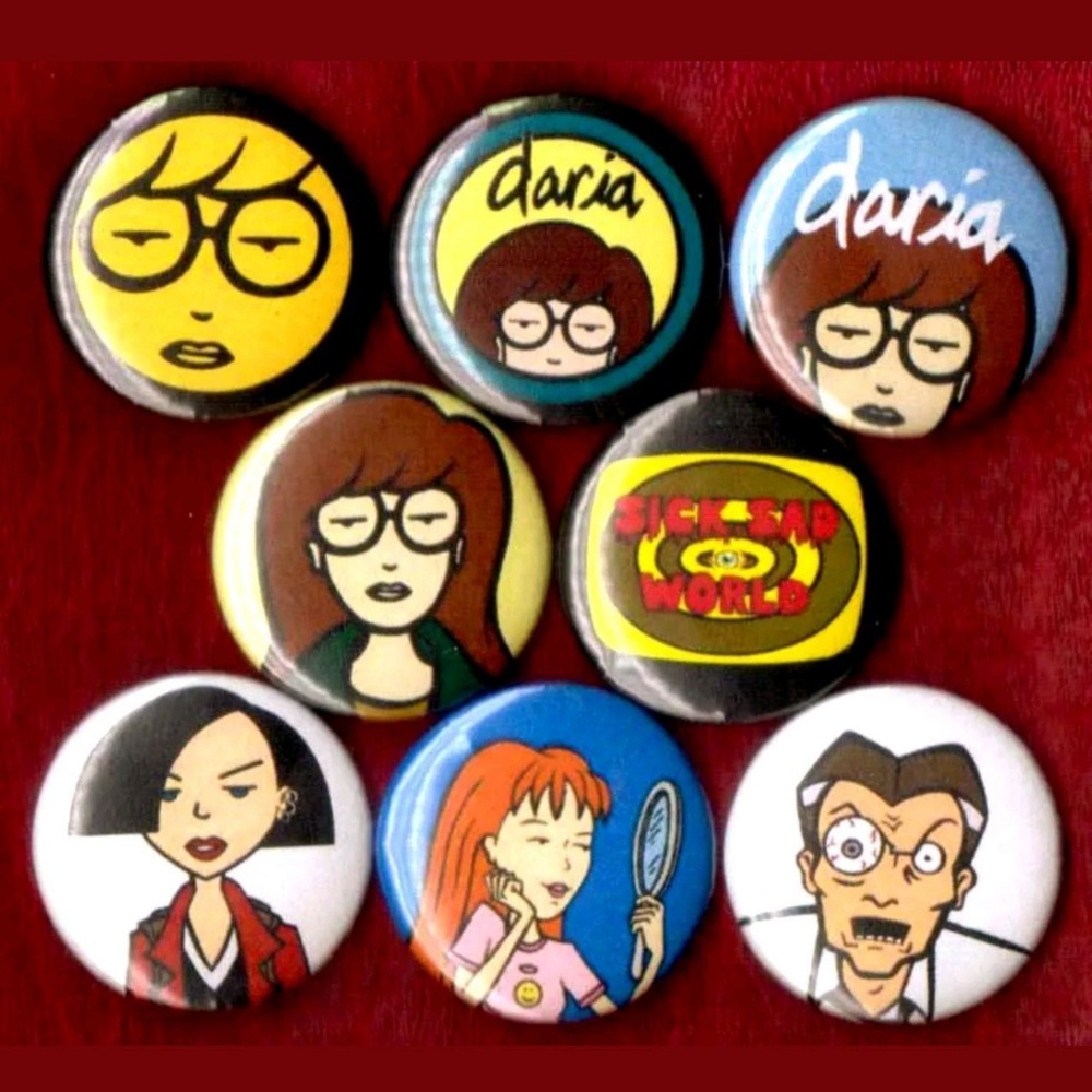 Daria buttons badge pins set of 8